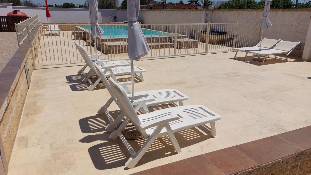 Villa Silvia Luxury Residence タヴィアーノ エクステリア 写真