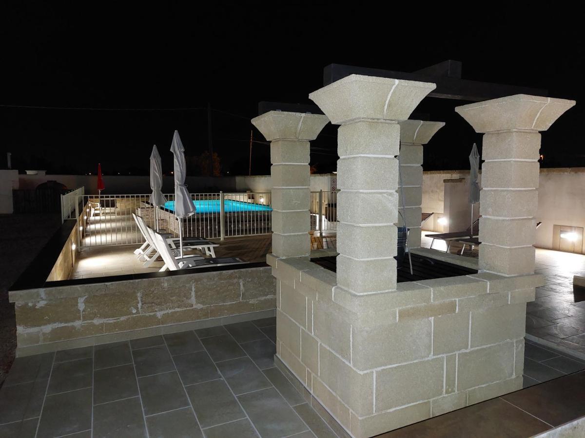 Villa Silvia Luxury Residence タヴィアーノ エクステリア 写真